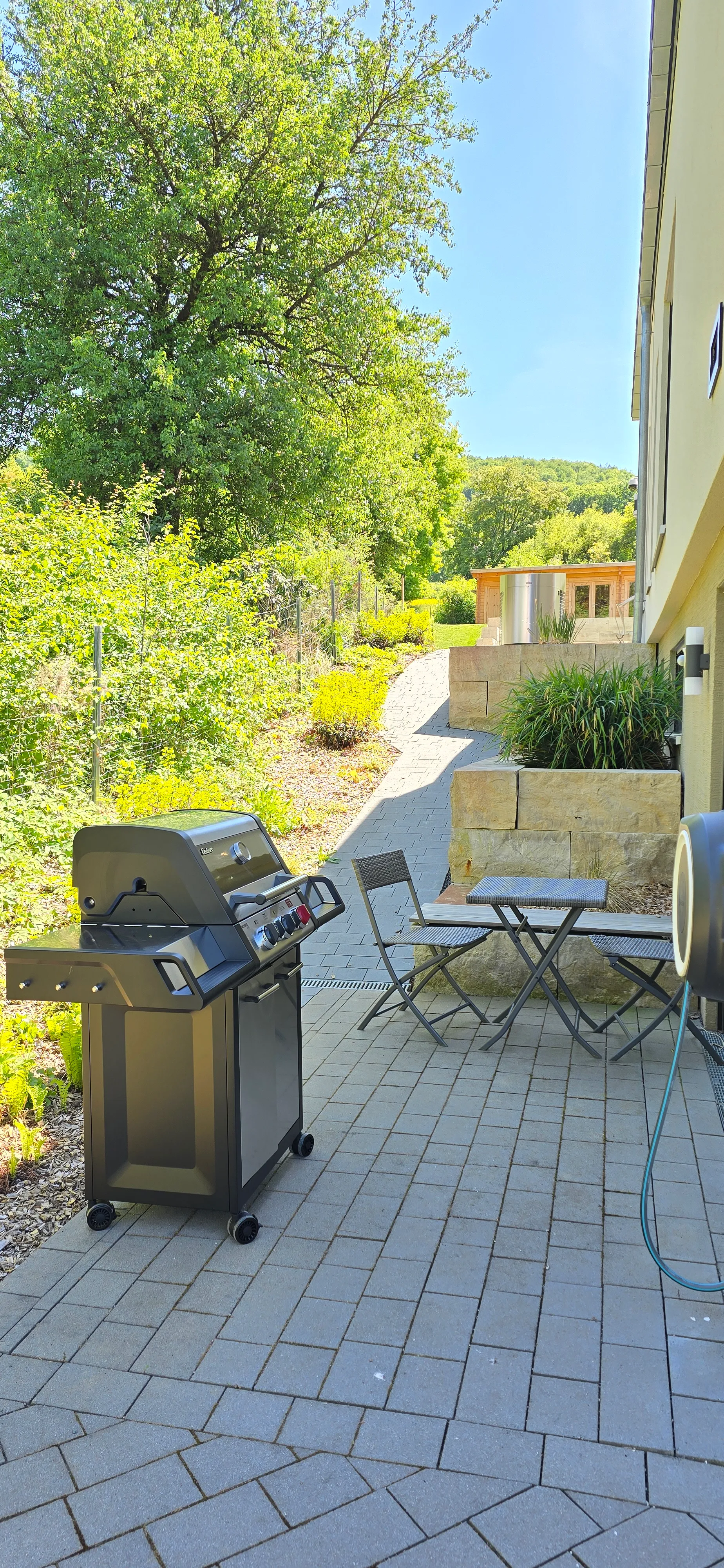 Waldrand Idyll: Terrasse